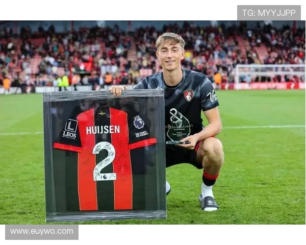 赫伊森明日正式亮相皇马 选择24号球衣开启新篇章