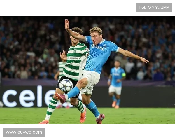 霍伊伦谈十人应战曼城的挑战 德布劳内理解孔蒂的战术决策